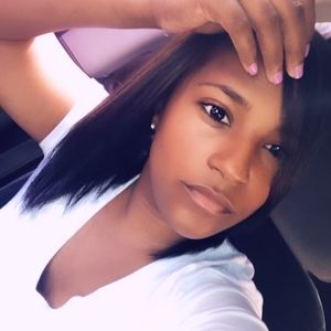 Meet your Posher, Lawanda